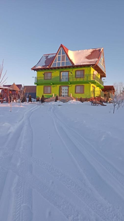 Villa La Capra Vecinului Oglinzi Esterno foto